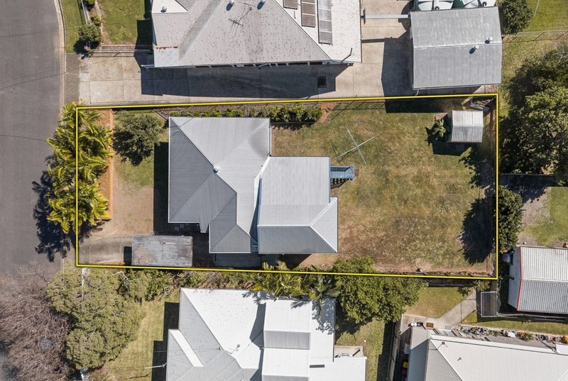 Photo - 41 Meemar Street, Chermside QLD 4032 - Image 19