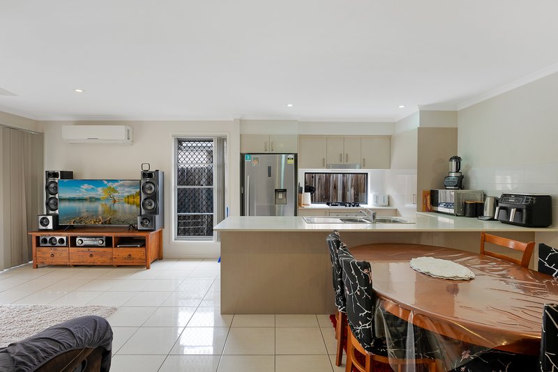 Photo - 41 Mint Crescent, Griffin QLD 4503 - Image 2