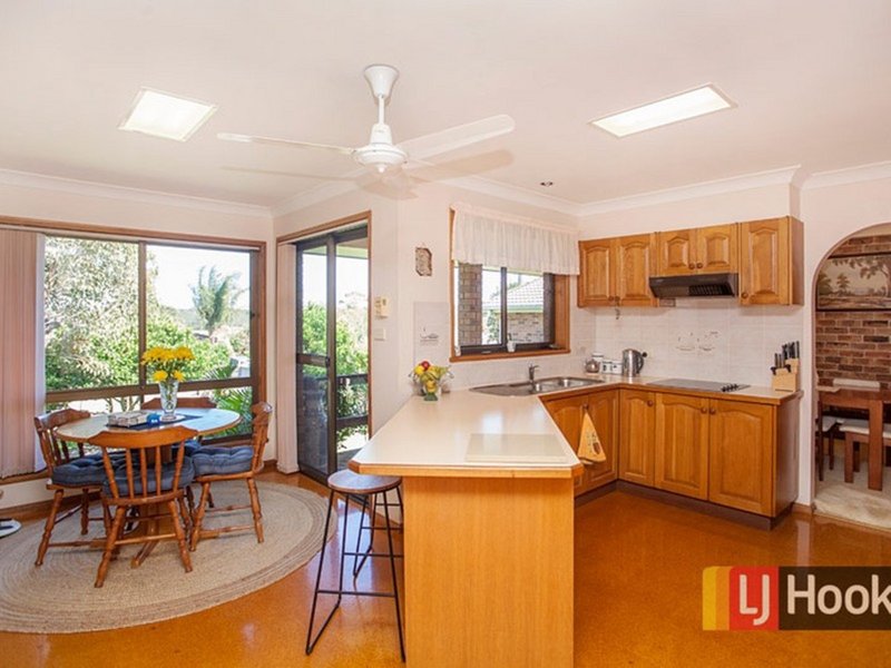 Photo - 41 Molong Road, Old Bar NSW 2430 - Image 2