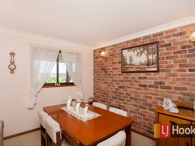 Photo - 41 Molong Road, Old Bar NSW 2430 - Image 6