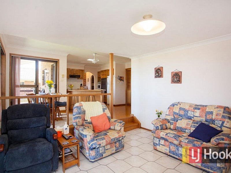 Photo - 41 Molong Road, Old Bar NSW 2430 - Image 9