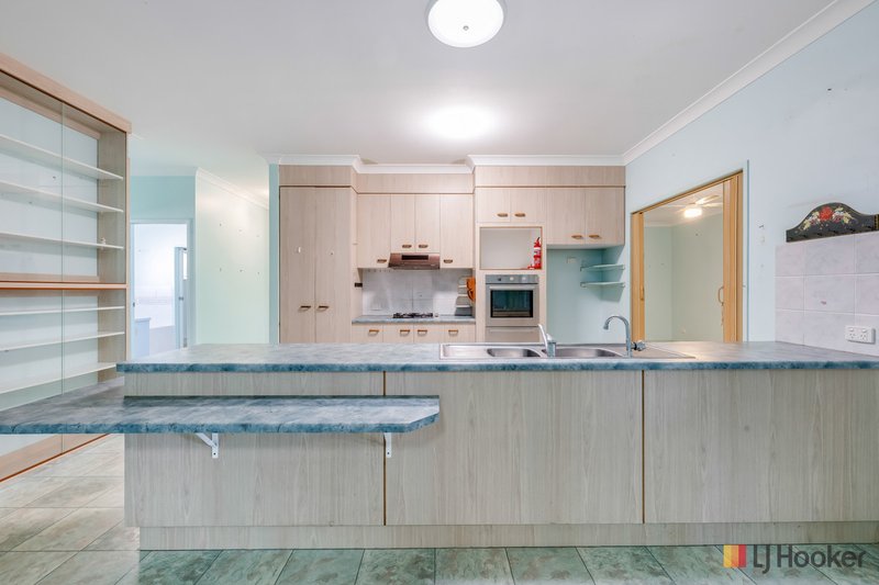 Photo - 41 Moore Park Road, Moore Park Beach QLD 4670 - Image 5