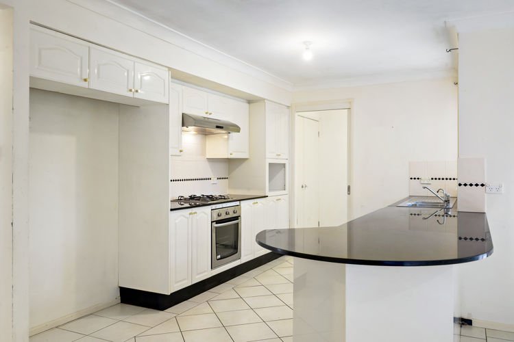 Photo - 41 Newhaven Avenue, Blacktown NSW 2148 - Image 2