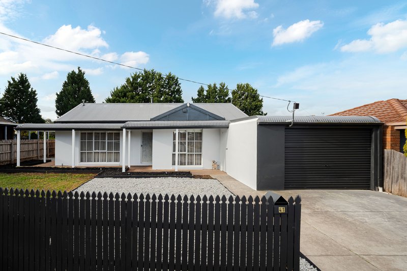 Photo - 41 Northleigh Avenue, Craigieburn VIC 3064 - Image 1