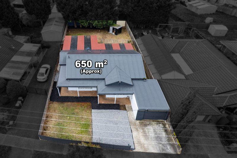 Photo - 41 Northleigh Avenue, Craigieburn VIC 3064 - Image 22