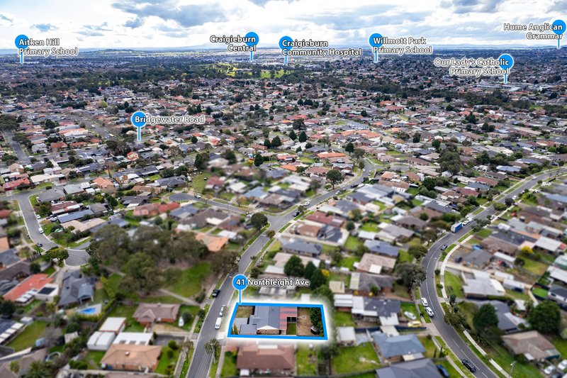 Photo - 41 Northleigh Avenue, Craigieburn VIC 3064 - Image 25