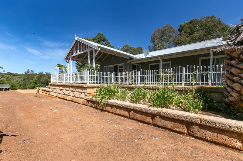 41 Orchard Road, Bindoon WA 6502