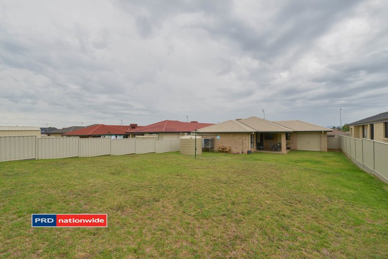 Photo - 41 Orley Drive, Tamworth NSW 2340 - Image 10