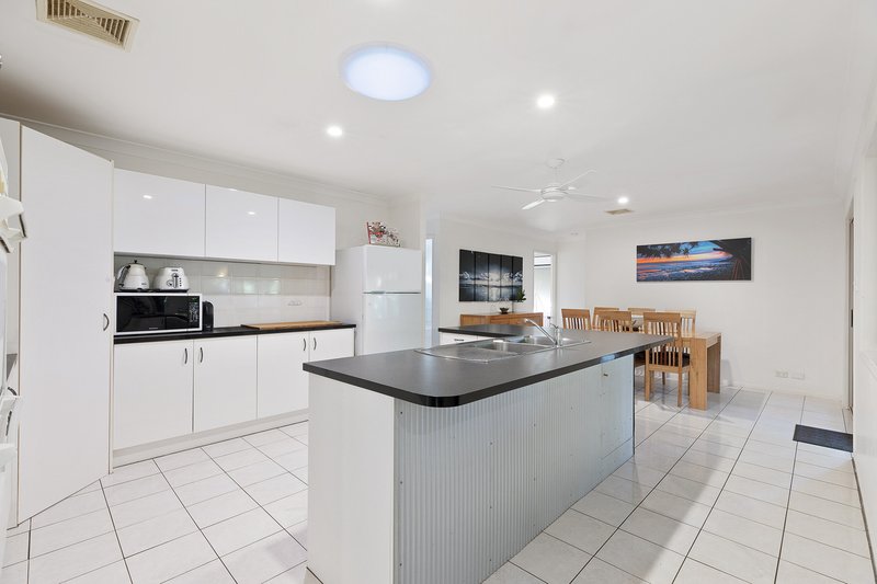 Photo - 41 Outlook Drive, Tewantin QLD 4565 - Image 6