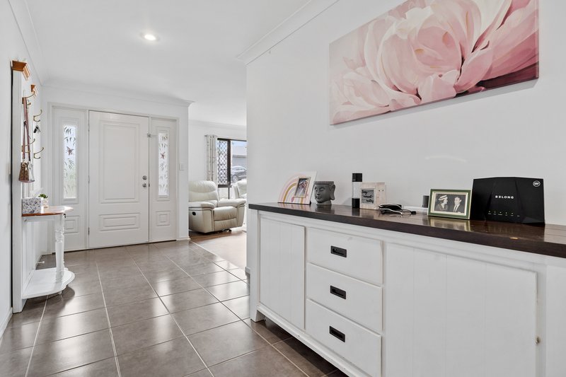 Photo - 41 Outlook Drive, Waterford QLD 4133 - Image 14