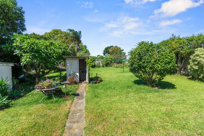 Photo - 41 Park Rd , Woonona NSW 2517 - Image 6