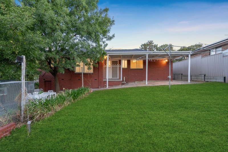 Photo - 41 Parklands Crescent, Reynella SA 5161 - Image 13