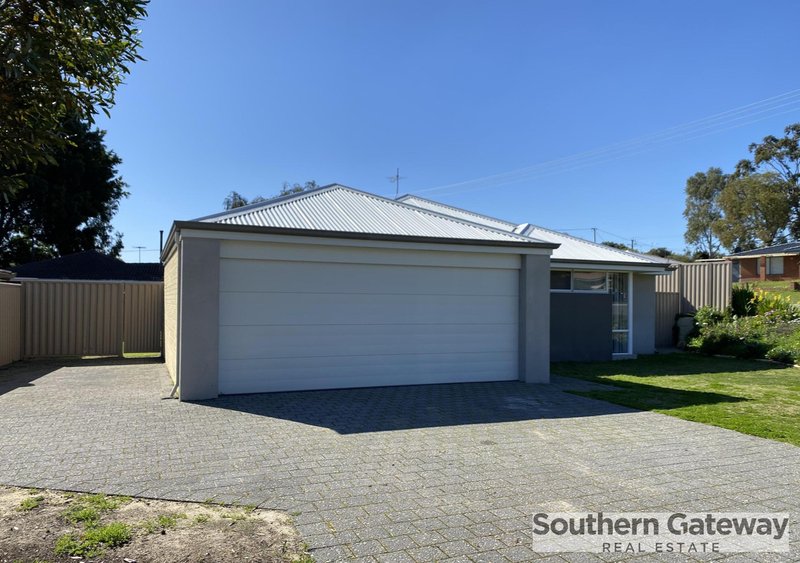 Photo - 41 Pedder Way, Parmelia WA 6167 - Image 1