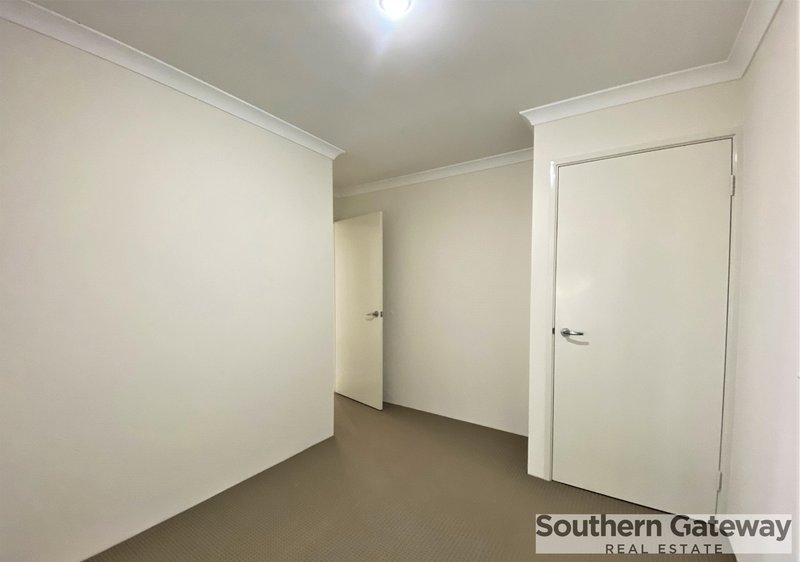 Photo - 41 Pedder Way, Parmelia WA 6167 - Image 15