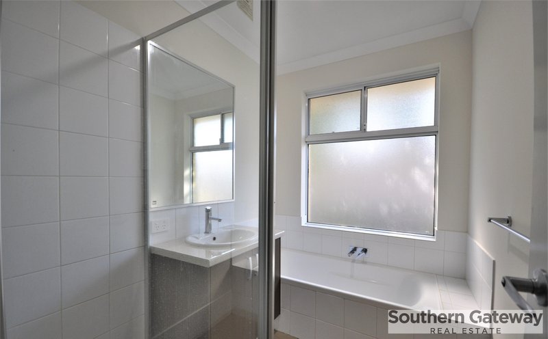 Photo - 41 Pedder Way, Parmelia WA 6167 - Image 20