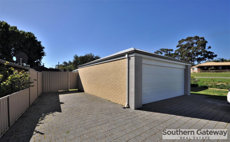 Photo - 41 Pedder Way, Parmelia WA 6167 - Image 25