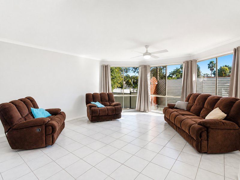Photo - 41 Plateau Crescent, Carrara QLD 4211 - Image 3