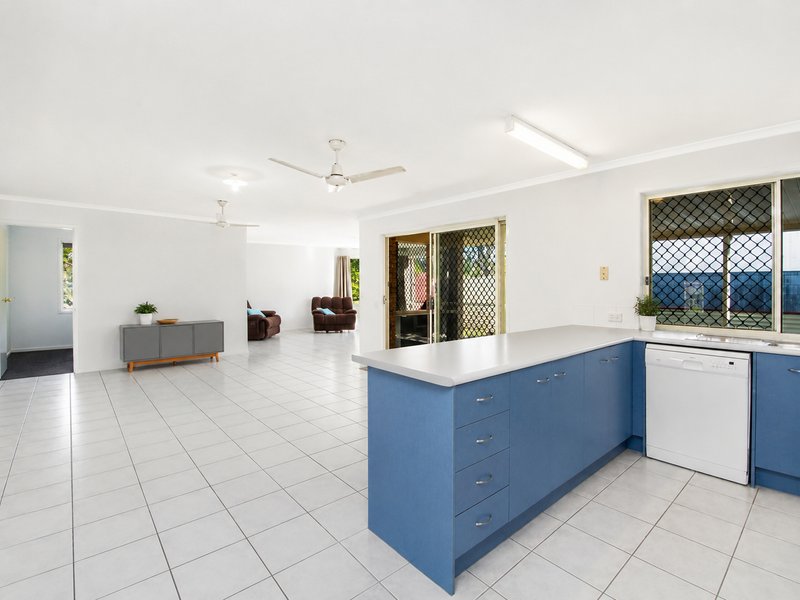 Photo - 41 Plateau Crescent, Carrara QLD 4211 - Image 5