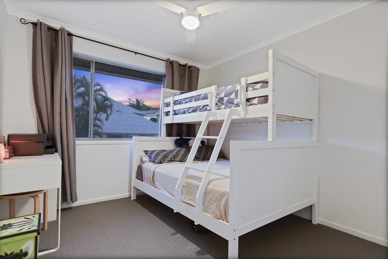 Photo - 4/1 Poinsettia Court, Mooloolaba QLD 4557 - Image 11