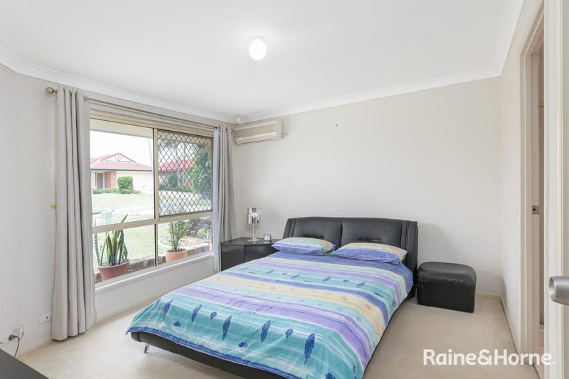 Photo - 41 Premworth Place, Runcorn QLD 4113 - Image 7