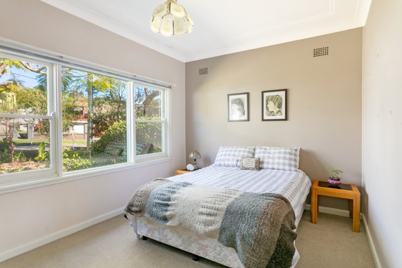 Photo - 41 Prescott Avenue, Dee Why NSW 2099 - Image 6