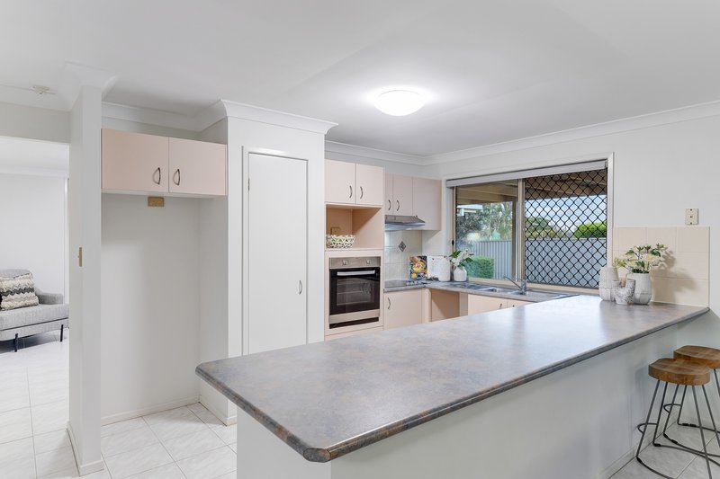 Photo - 41 Prospect Street, Parkinson QLD 4115 - Image 9