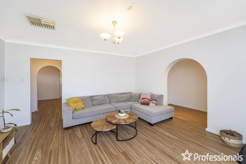 Photo - 4/1 Quamby Place, Rockingham WA 6168 - Image 3