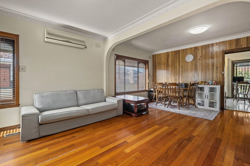 Photo - 41 Queenscliff Road, Thomastown VIC 3074 - Image 3