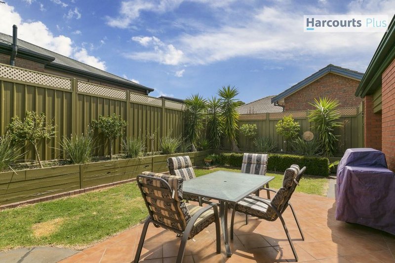 Photo - 41 Quinvale Road, Hallett Cove SA 5158 - Image 14