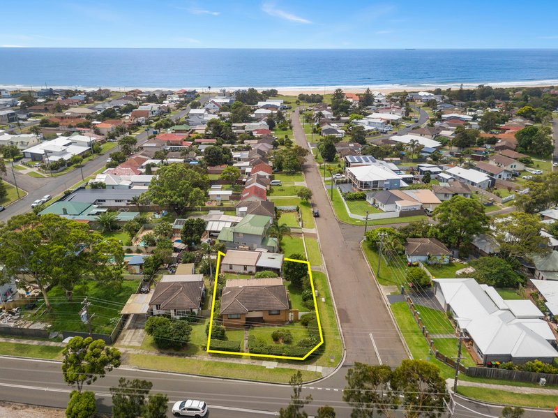 41 Railway Pde , Woonona NSW 2517