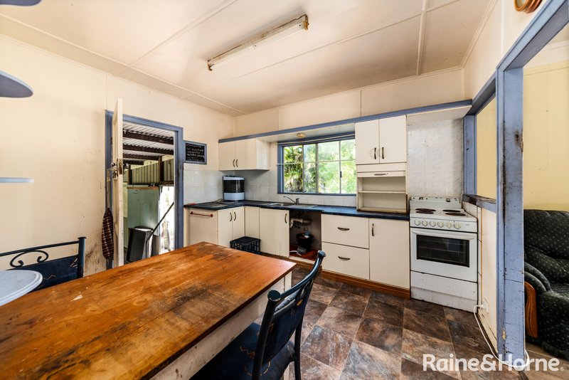 Photo - 41 Railway Road, Cooran QLD 4569 - Image 6