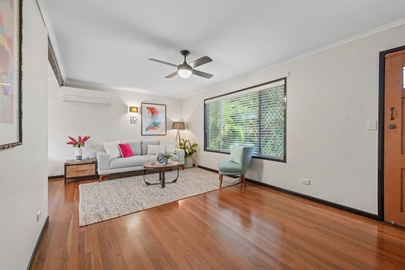 Photo - 41 Redgrave Street, Stafford Heights QLD 4053 - Image 5