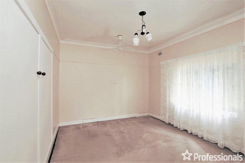 Photo - 41 Regent Avenue, Springvale VIC 3171 - Image 13