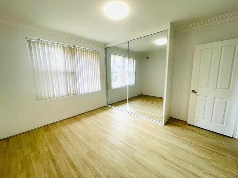 Photo - 4/1 Remly Street, Roselands NSW 2196 - Image 3