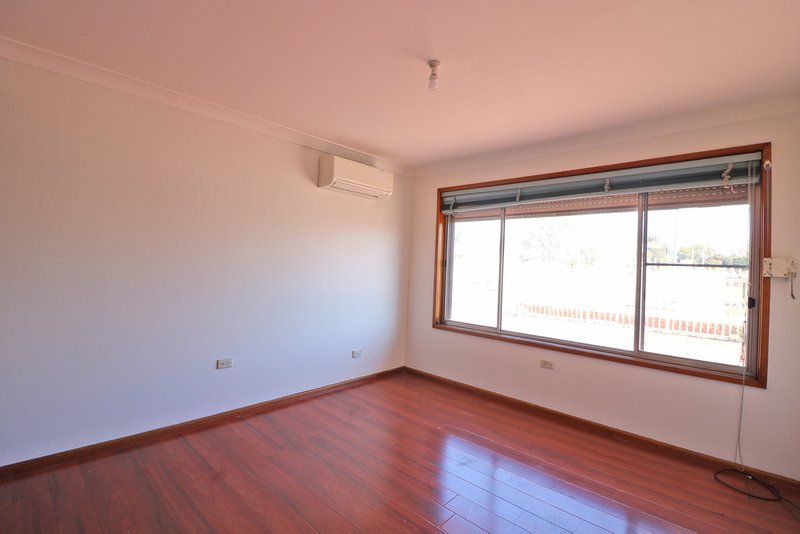 Photo - 41 Rhondda Street, Smithfield NSW 2164 - Image 4