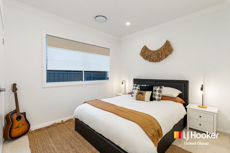 Photo - 41 Richards Loop, Oran Park NSW 2570 - Image 15
