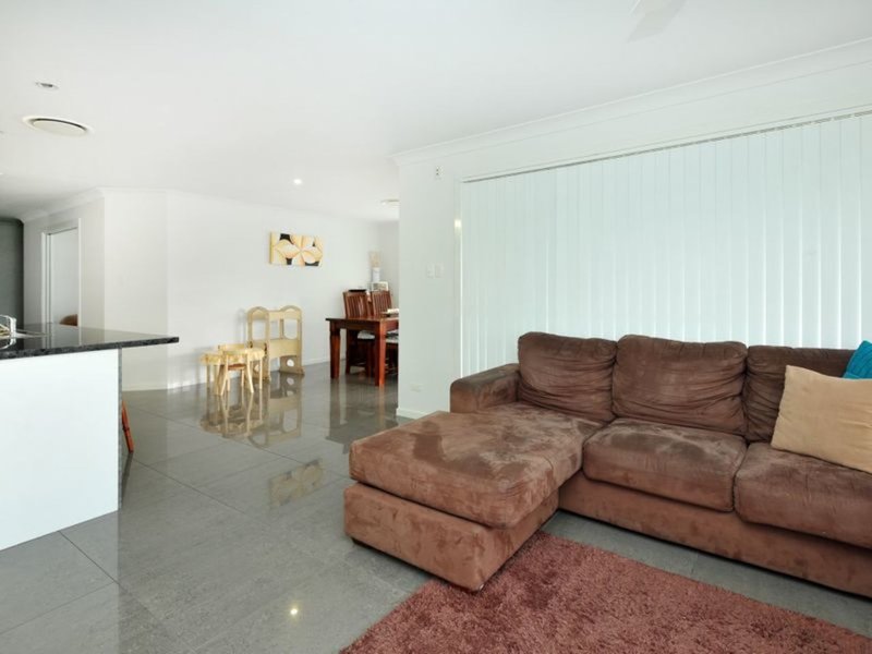 Photo - 41 Rigoni Crescent, Coffs Harbour NSW 2450 - Image 7