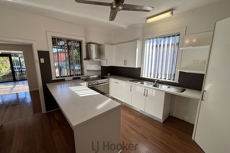 Photo - 41 Robert Street, Jesmond NSW 2299 - Image 3