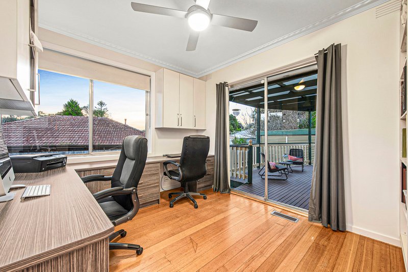 Photo - 41 Roselyn Crescent, Boronia VIC 3155 - Image 7