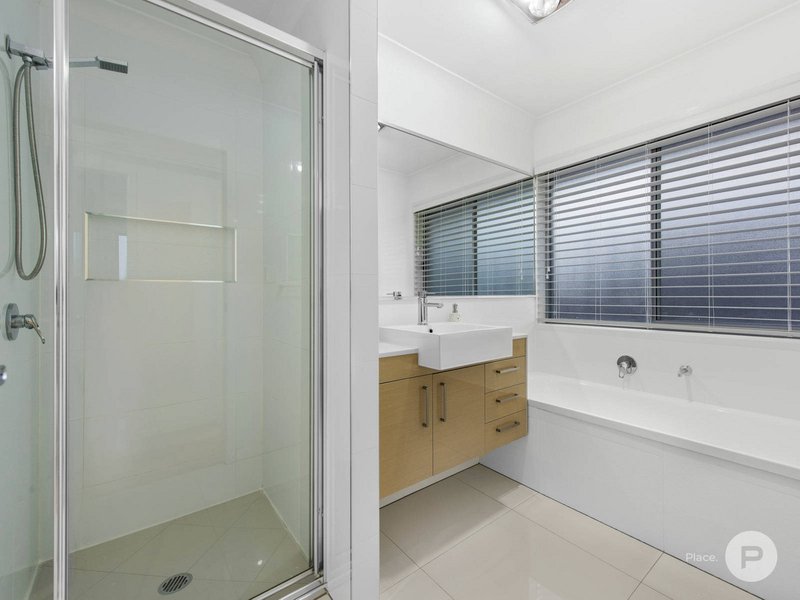 Photo - 41 Ryhill Road, Sunnybank Hills QLD 4109 - Image 14