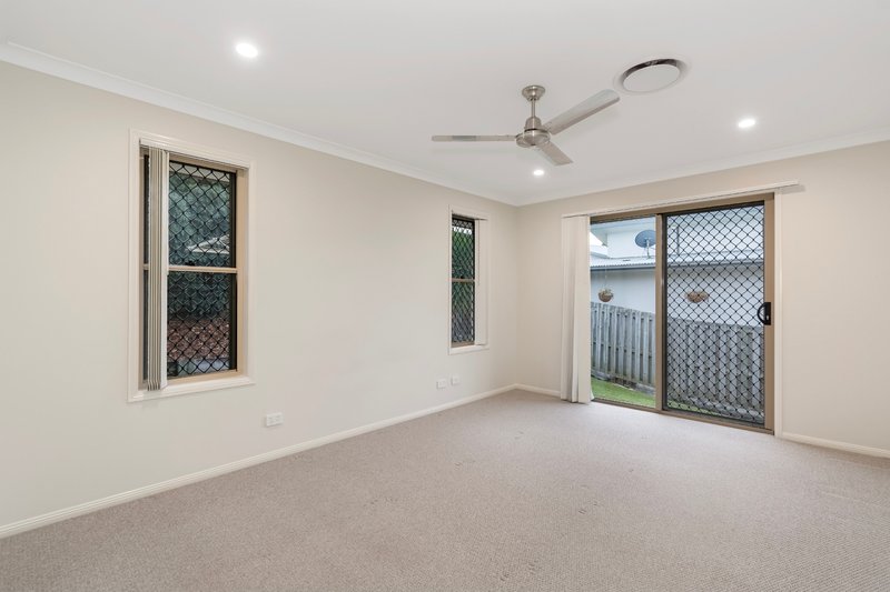 Photo - 41 Saltwater Boulevard, Oxenford QLD 4210 - Image 5