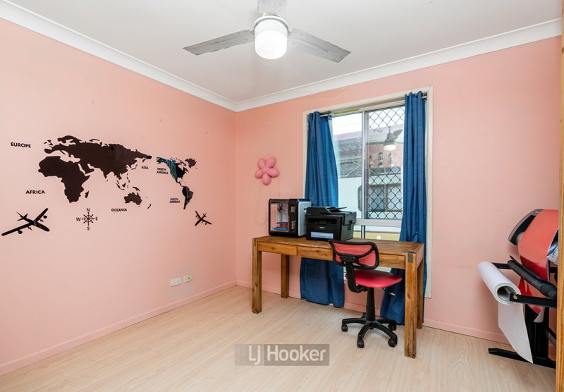 Photo - 41 Samantha Street, Boronia Heights QLD 4124 - Image 9