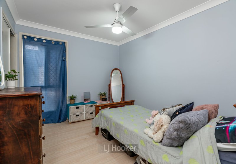 Photo - 41 Samantha Street, Boronia Heights QLD 4124 - Image 11