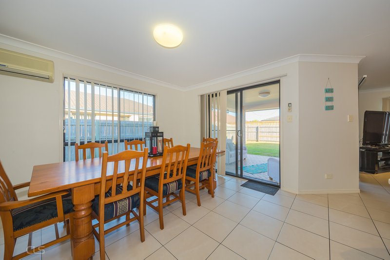 Photo - 41 Sandheath Place, Ningi QLD 4511 - Image 6