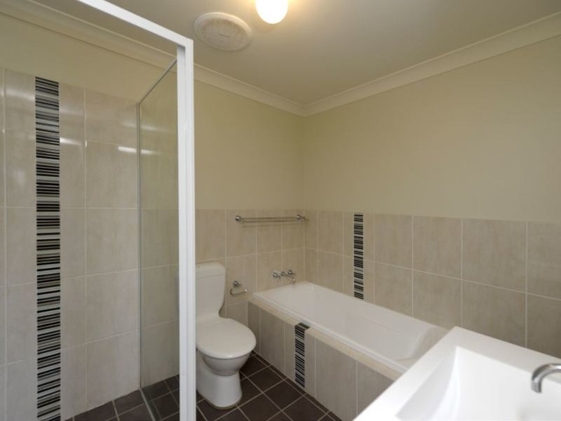 Photo - 41 Saratoga Avenue, Corlette NSW 2315 - Image 3