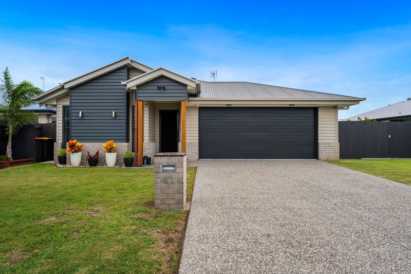 41 Serenity Drive, Eli Waters QLD 4655