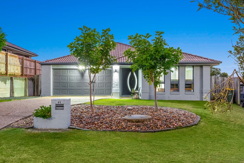 41 Severn Crescent, North Lakes QLD 4509