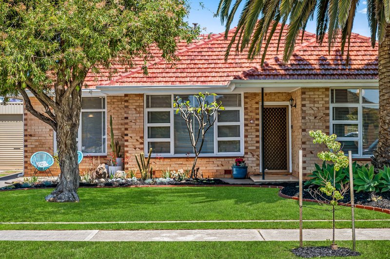 Photo - 41 Shandon Avenue, Seaton SA 5023 - Image 3