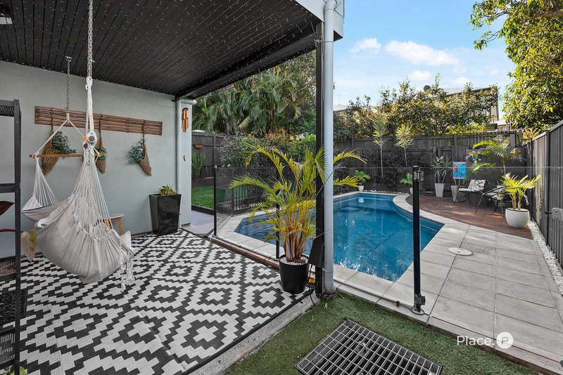 Photo - 41 Shepherd Street, Wynnum QLD 4178 - Image 4