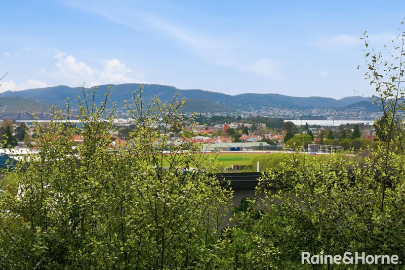 Photo - 41 Sinclair Avenue, Moonah TAS 7009 - Image 24